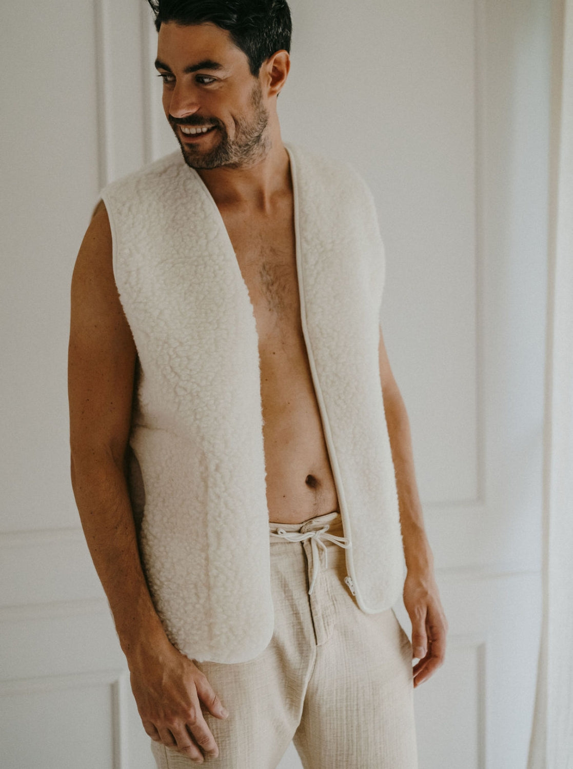 Nila vest