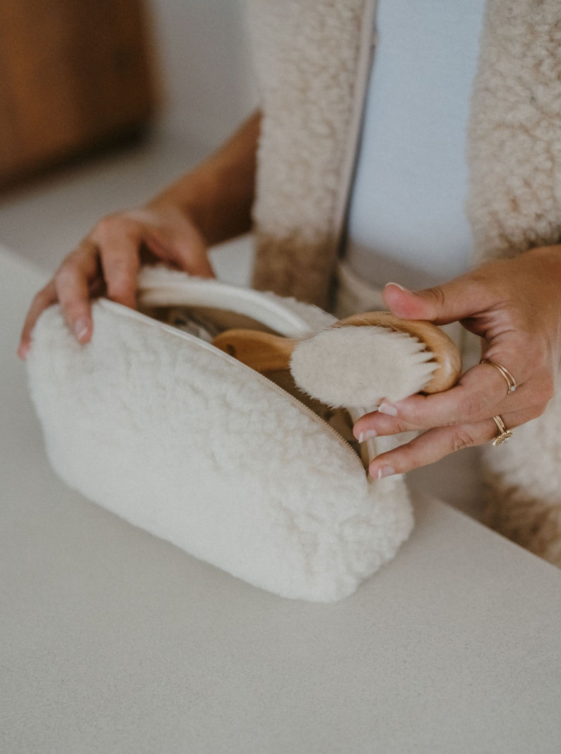 Skin cushion, cloud | 100% wool
