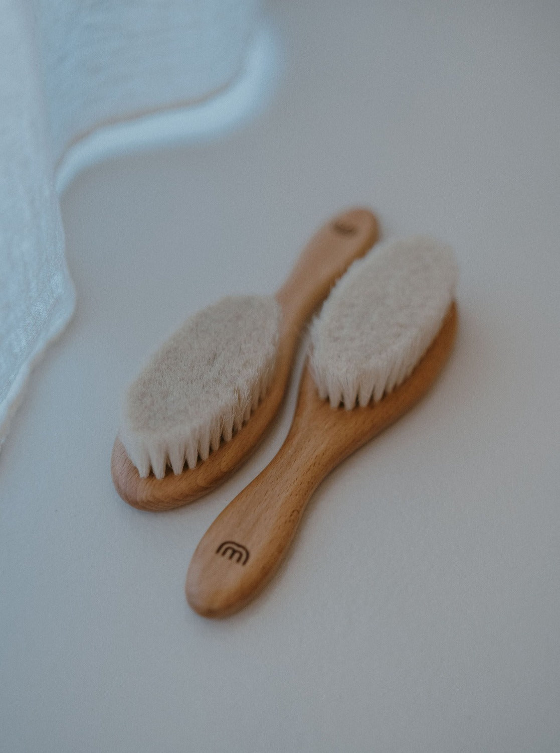 Brosse à cheveux bébé Wood | 100% laine et bois